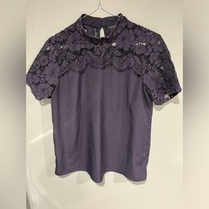 Ann Taylor Business Casual Navy Blue Lace Collar Short Sleeve Blouse small